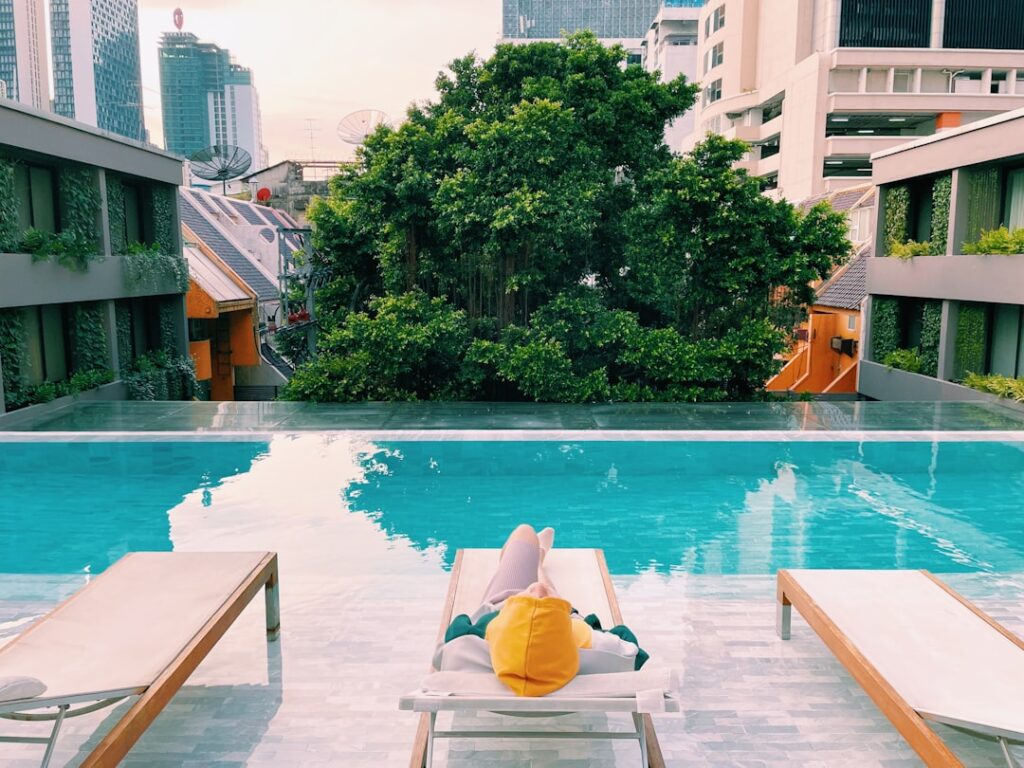 Photo Poolside relaxation